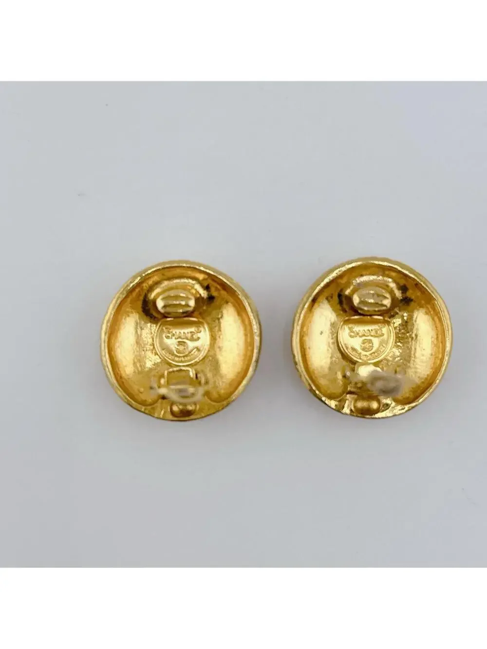 Chanel Vintage Clip-On Earrings #208315C67B